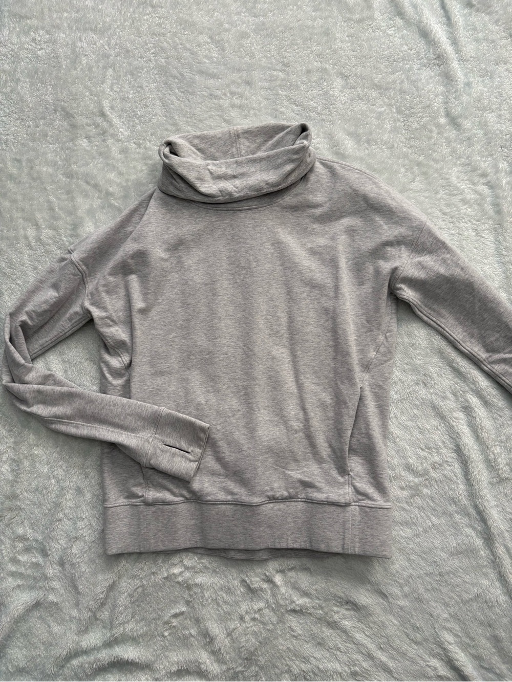 lululemon athletica Heather Gray Turtleneck Sweatshirt